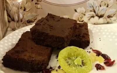 Monica gesztenyelisztes brownieja